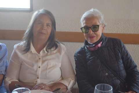 Lupita Casas y Olivia Castañeda.