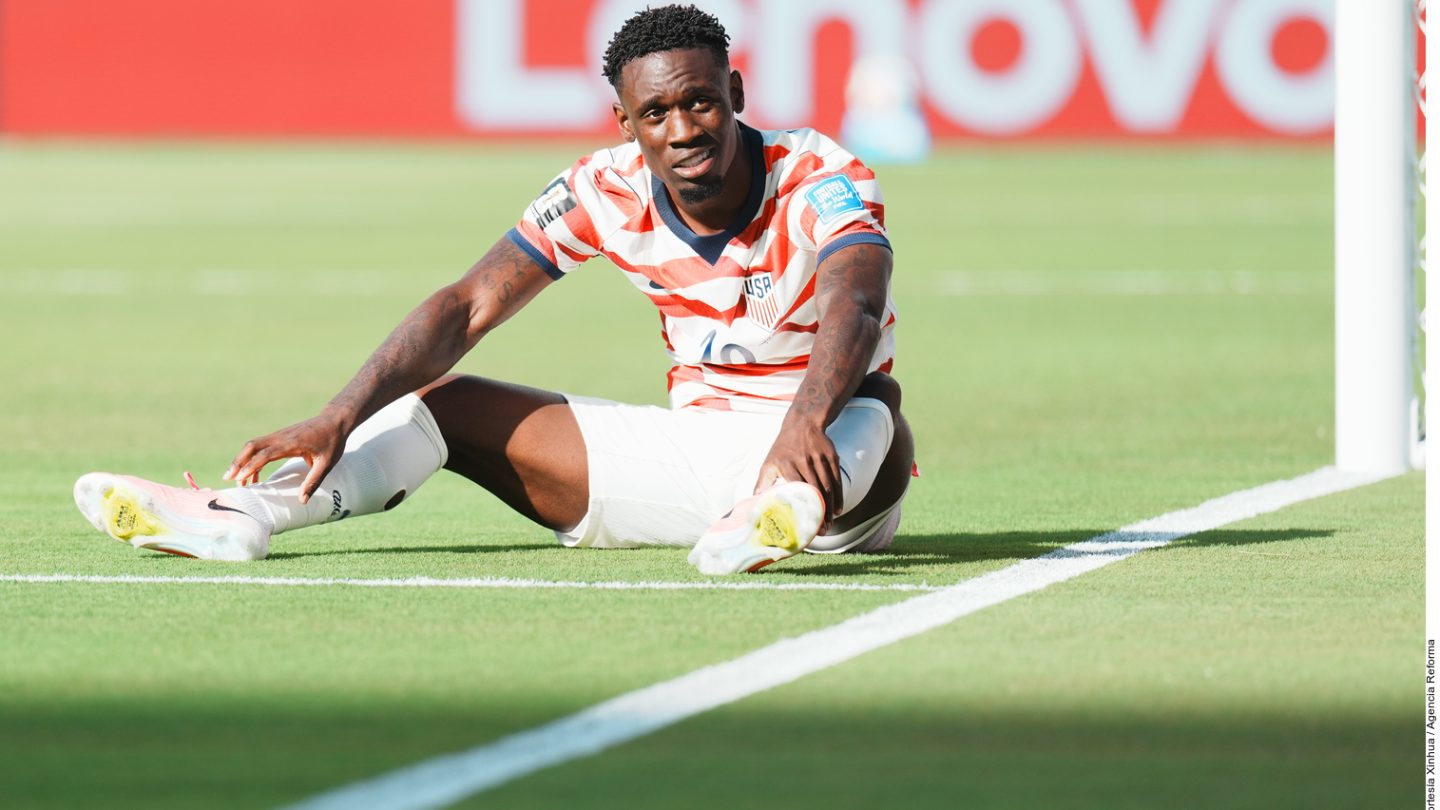 FIFA permite a Balogun jugar pese a expulsión