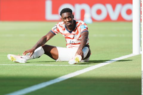 FIFA permite a Balogun jugar pese a expulsión