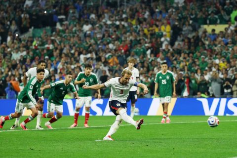 México cae con la frente en alto ante Inglaterra