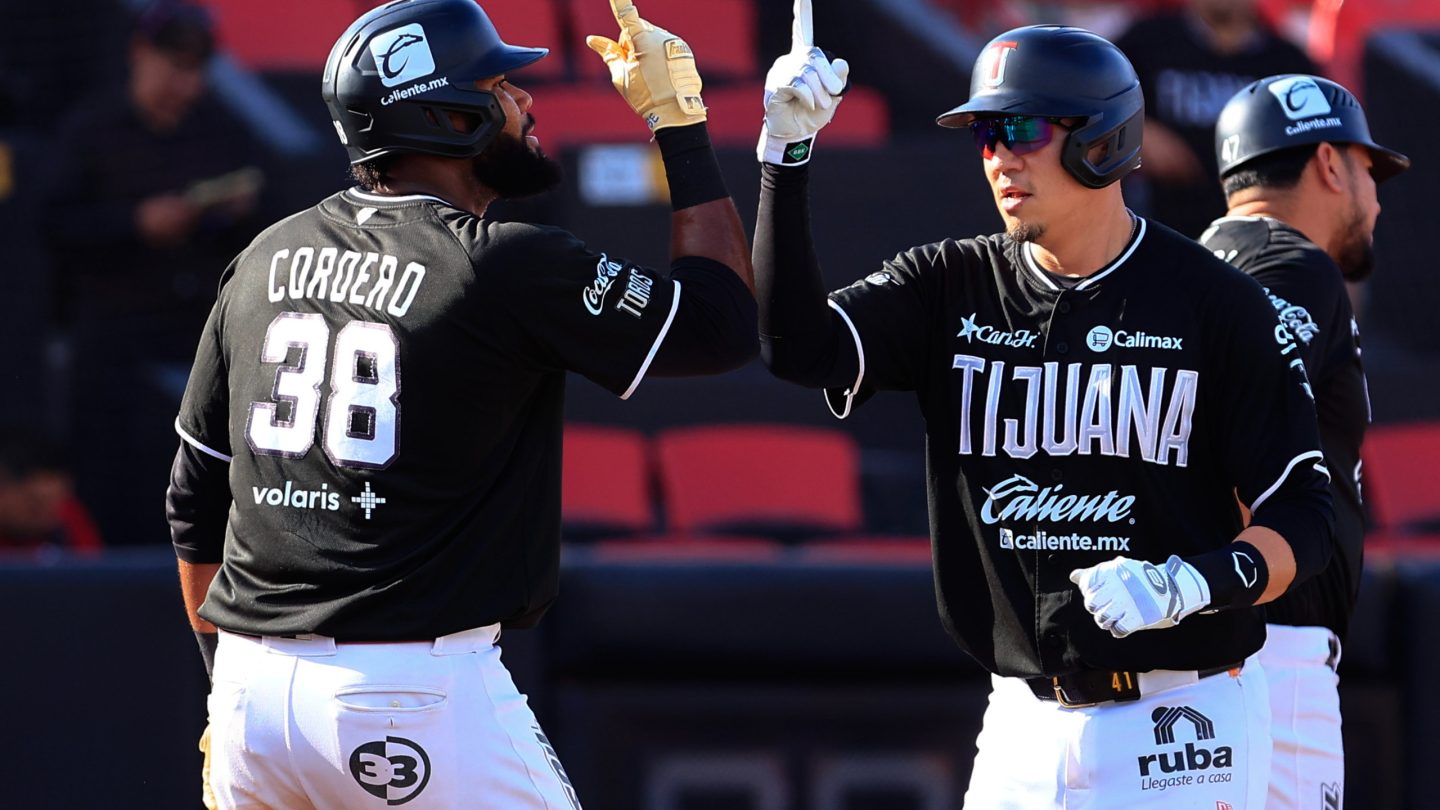 Visita Toros a Rieleros en el Estadio Romo Chávez