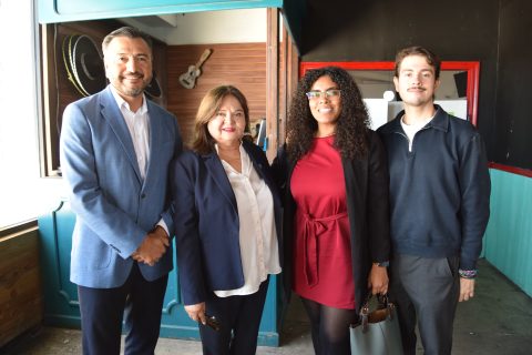 Aaron Victorio, Rossana Gallegos, Karla Díaz y Marvin Mayne.