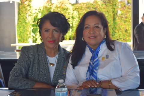 Tanya Montalvo y Sandra Álvarez.