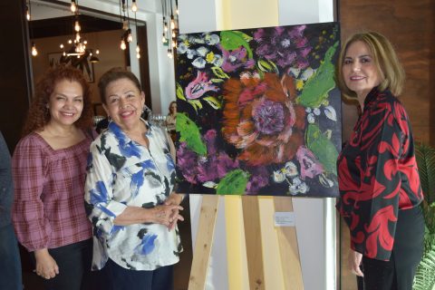 Olimpia Granados, Olimpia González y Elvira Cruz. 