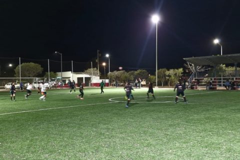 Invitan a torneo de futbol de barrios