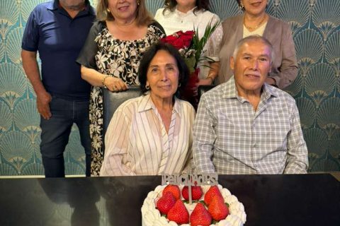 La festejada estuvo acompañada por sus hermanos Rafael García, Alma Rosa García, Gloria García, María Elena García y Carlos García. 