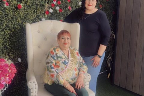 Lidia García y Carolina Solís Sumuano.