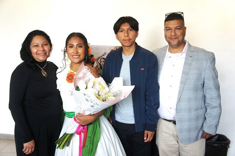 Betty Hernández, Julissa Silva, Jorge Bobadilla y Armando Bobadilla.
