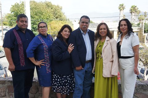 Alejandro Saavedra, Erika Durán, Esperanza Castillo, Luis Loquín, Isabel Reyes y Erika Rubio.