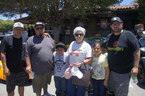 Rogelio Gil, Kiki Marmolejo, Mateo, Angélica Marmolejo, Camila y Bruno Gil