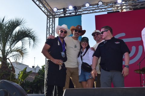 Tintaco, equipo ganador del segundo lugar en la categoría Pescado frío. 