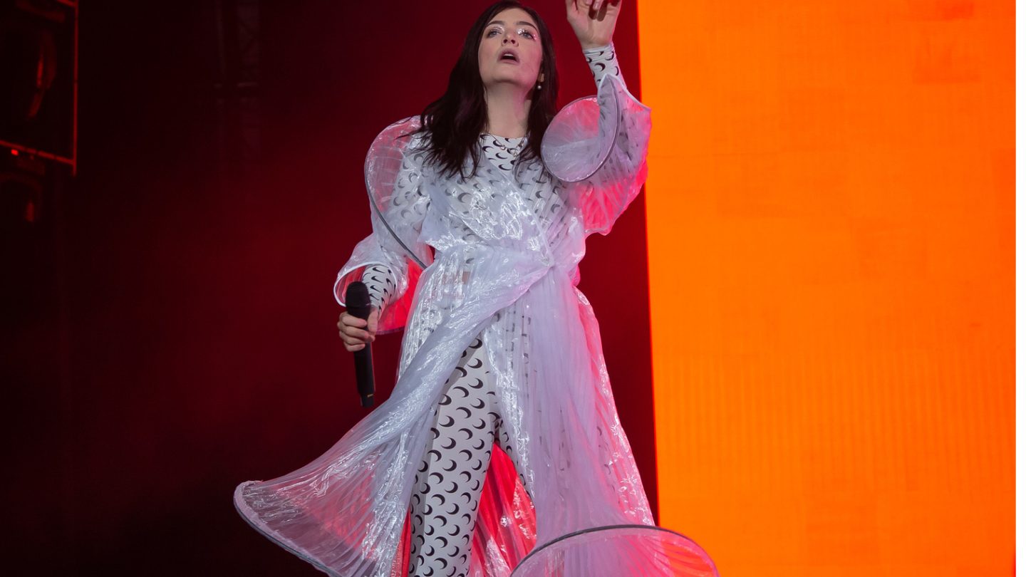 Lorde cuestiona función de Spotify