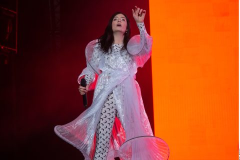 Lorde cuestiona función de Spotify