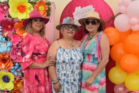 Malena Ojeda, Aracely Amador y Nora Mendivil. 