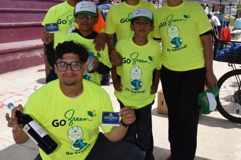 Los ganadores del segundo lugar recolectaron 330 kilos de basura.