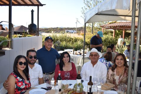 Claudia González Aceves, Jesús Eduardo López Ponce, Arturo López Juan, Lourdes Jiménez Valenzuela, José Luis Contreras Valenzuela y Maday Illán Benítez.