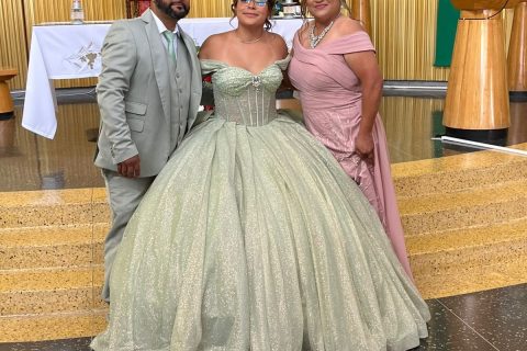Víctor Nogueda, María y Yazmín Hidalgo. 