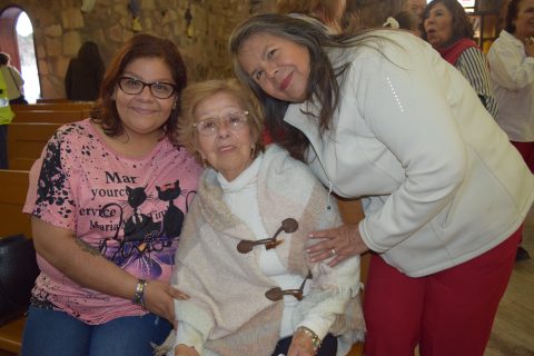 Graciela Ojeda, Anita de Méndez y Lupita Casas.