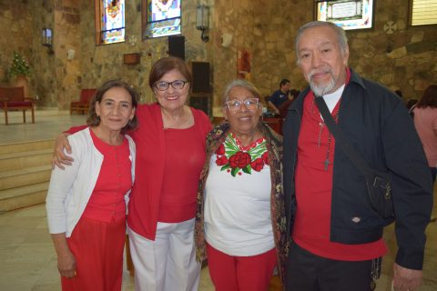 Esperanza Estévez, Paz Lizárraga, Ana María González y Pedro Salinas.