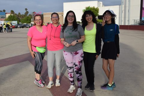 Ana, Christian, Fernanda, Adriana y Gabriela. 