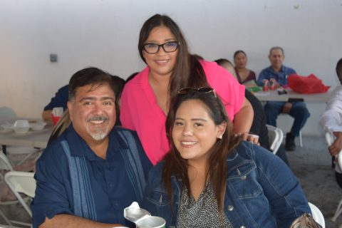 Karla Lomelí, Elías Campos y Leslie Águila. 