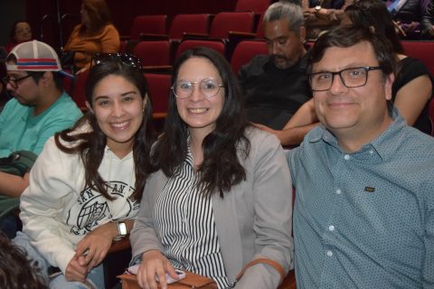 Sabrina Canizalez, Génesis Contreras y Miguel Riesgo.