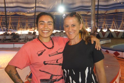 María José Velázquez y Erin Stephens.