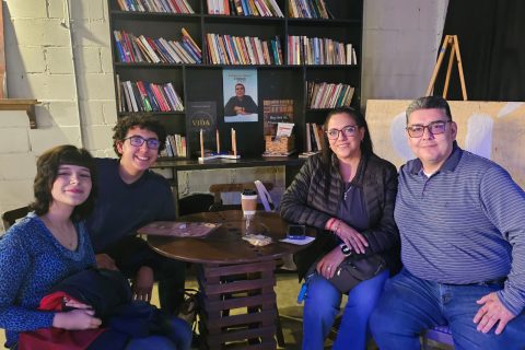 Mariana, Eduardo, Elena y Lusiel.