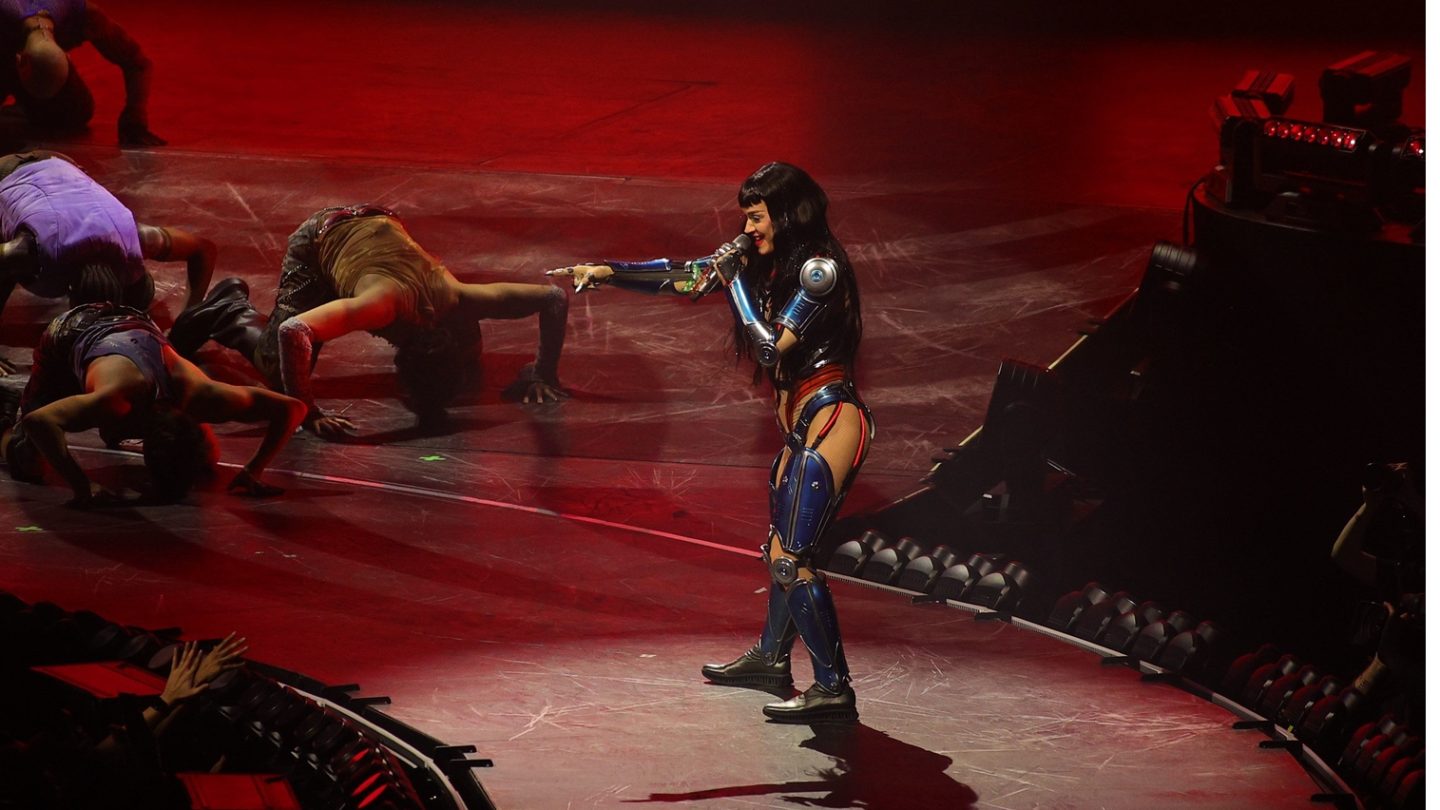 Katy Perry salta al cine