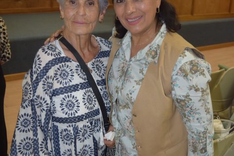 Guillermina Lasso y Francisca Ramos.
