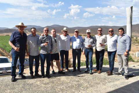 Francisco González, Gustavo Morachis, José Alfredo Salazar, Armando Zepeda, Normando Novelo Bonifaz, Francisco Velez, Matías Arjona, Marco Isaac Navarro, Alberto Muñoz Avilés e Isaac Brown.