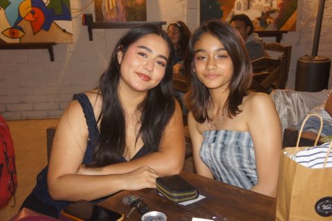 Ximena y Ana.