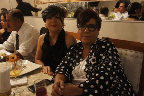 Silvia Mendoza y Elizabeth Andrade.