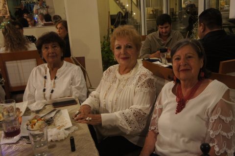 Rosita Melchum, Blanca Ayala y Olivia Goldbaum.