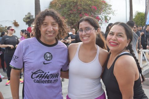 Jesús Villalvazo, Arleth Amaya y Mely Amaya.