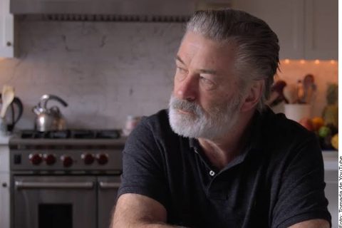 Baldwin revive la tragedia de “Rust” en documental