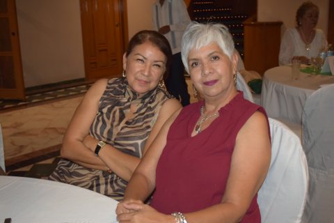Adriana Gómez y Bertha Reyes.