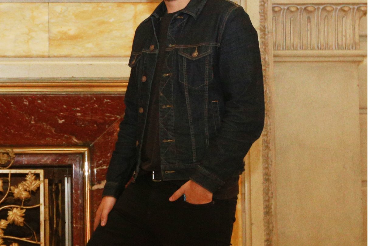 Camilo Séptimo pospone su gira