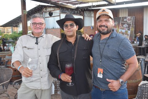 Ricardo Acosta, Kevin Daniel Acosta y Juan Fernando Soto. 