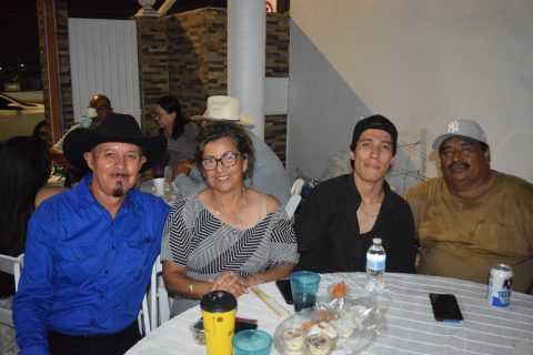 Ismael Andrade, Hilda Peña, Ángel Andrade y Manuel Razo. 