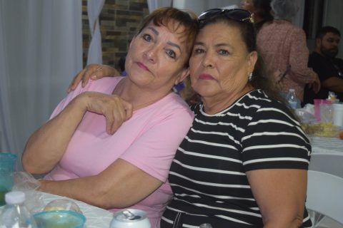 Alma Rosa Peñuelas y Enriqueta Peñuelas. 