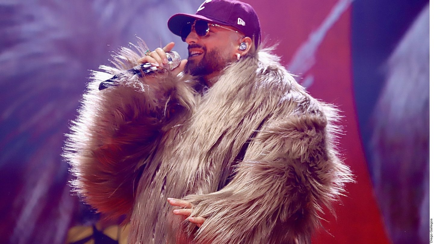 Maluma recibe a su segundo hijo