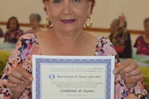 María Amanda Ojeda Rubio tomó protesta como nueva socia. 