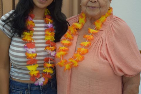 Grethel Vigil y Ernestina Ruiz. 