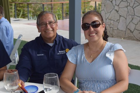 Leonardo González y Mariana Rencines.