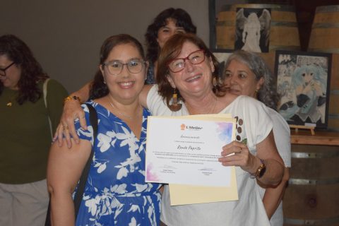 Isabel Caloca y Renée Papritz. 