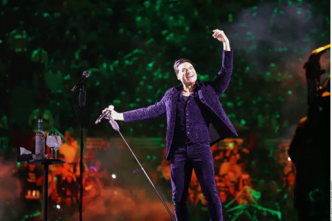 Carlos Rivera pospone shows por lesión en cuerdas vocales
