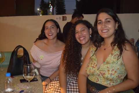 Vanely Ornelas, Elvany Ornelas y Jasnit Virdee.
