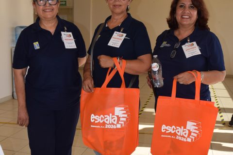 Socorro Barraza, Virginia Sánchez y Leticia Villafuerte.