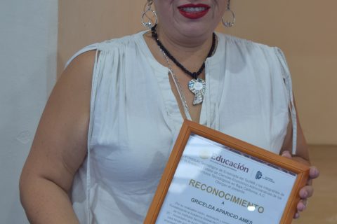 Celia Grisel Escobedo Aparicio.